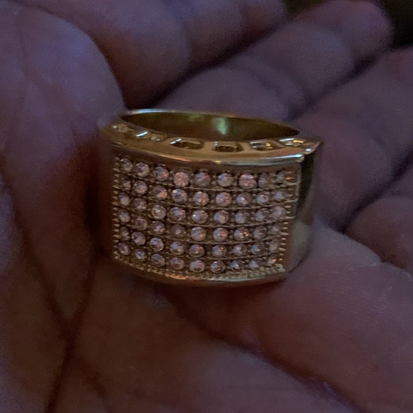 Iced-Out Ring - Picture 4 of 4